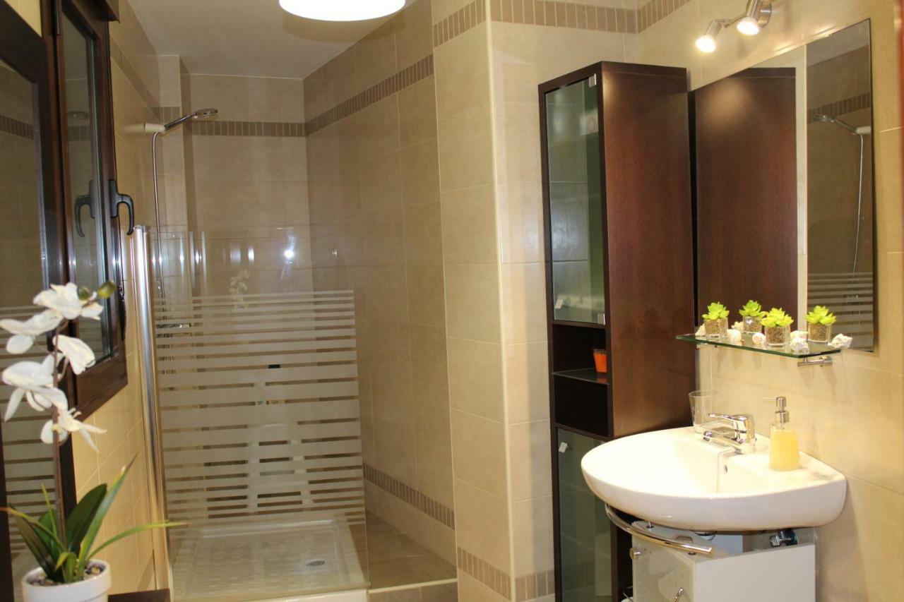 Апартаменты Apartamento Centro Кадис Экстерьер фото